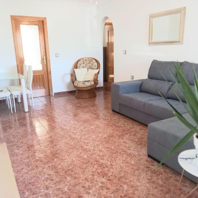 2 Bedroom Apartment. Orihuela. ภายนอก รูปภาพ